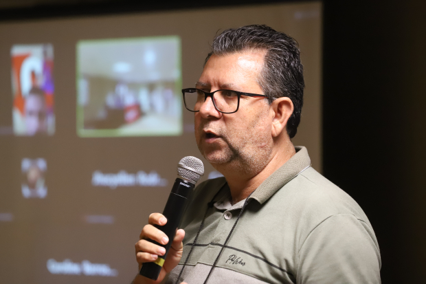 Roberto Parizotti (Sapão)