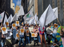 A luta é pela reestatização, dizem eletricitários em ato contra venda da Eletrobras