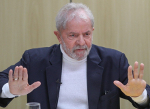 Defesa de Lula recorre ao Supremo para anular condenação do TRF4