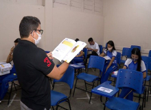 Aulas presenciais neste momento da pandemia são ameaça à vida de todos