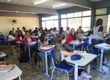 Caos no sistema de matrículas de MG prejudica alunos e expõe má de gestão Zema