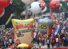 Imprensa internacional destaca "protestos massivos" por impeachment de Bolsonaro