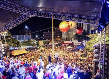 Em MInas, Lula repudia venda do Pré-sal: "O Brasil é nosso".