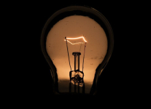Má gestão do governo federal pode provocar racionamento e tarifaço nas contas de luz
