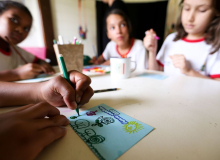 Sem merenda nas férias, o risco para crianças é passar fome e se desenvolver menos