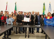 Lei em Porto Alegre institui Dia em Defesa da Democracia em 8 de janeiro