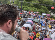 Gestão Covas manda cortar ponto de servidores de São Paulo em greve