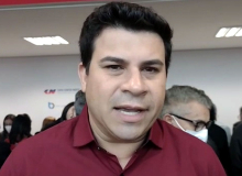 “Hoje é um dia de esperança”, diz Carlos Veras