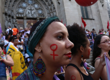 8 de março 2023 entra à história após vitória das mulheres na luta pela democracia