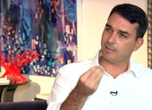 Esquema de Queiroz e Flávio Bolsonaro pode ter ligação com milícia do Rio