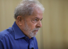 Lula: "Estou tranquilo. STF decide hoje se vai cumprir a Constituição"