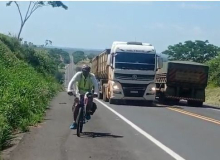 Historiador e educador pedalam 2.114 kms para assistir posse de Lula