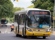 Prefeito de Porto Alegre acabou com passe livre nos ônibus no dia da eleição