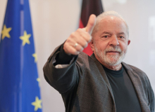 Lula confirma aumento do salário mínimo para R$ 1.320 e isenção do IR até R$ 2.640