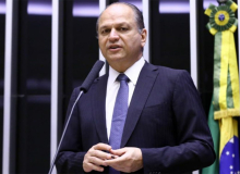 Ricardo Barros, líder do governo Bolsonaro na Câmara, é destaque da semana na CPI