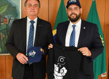 Deputado bolsonarista é cassado por usar servidores para obras na casa da sogra