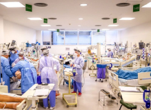 Com pandemia descontrolada, complicações causadas pelo kit covid começam a aparecer