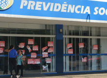 Servidores do INSS entram em greve por tempo indeterminado em todo o Brasil