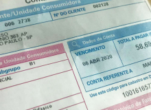 Contas de luz mais altas durante a pandemia levam paulistanos a reclamar no Procon