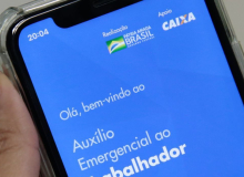Um terço das famílias mais ricas solicitou auxílio de R$ 600 e 69% conseguiram