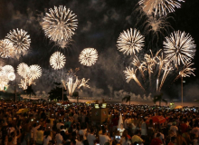 Vai viajar para comemorar Réveillon? Veja cidades que cancelaram festas de rua