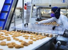 Produção industrial cai e se mantém abaixo do nível anterior à pandemia
