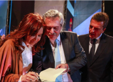 Chapa de Alberto Fernández e Cristina Kirchner vence prévias na Argentina
