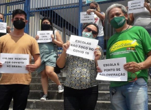 Rumo à greve: Em Manaus, trabalhadores da educação protestam contra aula presencial