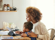 Com escolas fechadas, mães podem garantir na justiça a permanência do home office