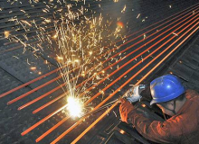 CNM/CUT: política industrial tem de garantir emprego e produção nacional
