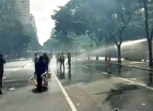 Protesto de professores da educação infantil é reprimido com violência em BH