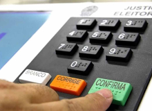 Confira as pesquisas para os governos dos 12 estados que terão segundo turno