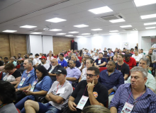Trabalhadores da alimentação encerram Congresso e elegem nova diretoria