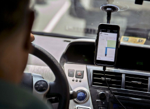 TRT reconhece vínculo empregatício e manda Uber pagar rescisão e indenização