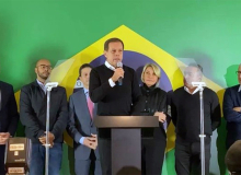 Isolado e sem apoio da maioria do PSDB, Doria desiste de ser candidato a presidente