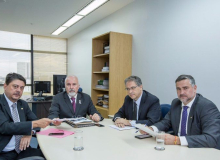 PT pede à PGR investigação sobre Temer e Shell