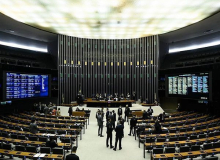 Congresso vota hoje vetos de Bolsonaro às emendas que mantêm recursos da educação