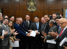 Entenda o pacote de Bolsonaro que coloca o Estado a serviço do mercado
