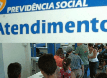 INSS suspende perícia do auxílio-doença, mas confirma prova de vida para aposentados