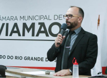 Vereador indiciado por estupro de estagiária é cassado em Viamão (RS)