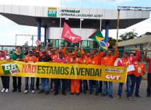 Ministro do STF suspende processo de venda de refinarias da Petrobras e TAG