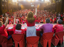 TRT-PE impõe multa a sindicato e educadores decidem pela suspensão da greve
