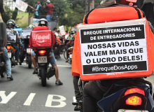 iFood assina compromisso com entregadores selecionados e não aumenta repasse