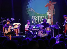 Após governo cortar verba, Paulo Coelho bancará Festival de Jazz do Capão, na Bahia