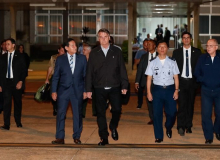 Militar da comitiva de Bolsonaro é preso com 39 quilos de cocaína em avião