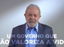 Lula fez a defesa da soberania e da opção radical pelos mais pobres, diz professor