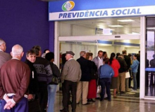 INSS fará mutirão para reduzir filas de perícias, diz ministro da Previdência