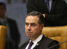 Barroso vota no plenário virtual e confirma suspensão do piso de enfermagem