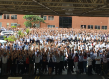 Trabalhadores conquistam reajuste e termina greve na Scania
