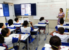 Trabalhadores da educação farão ato em frente ao MEC e à Câmara dos Deputados
